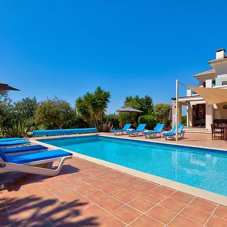 4 Bedroom Kellia With Private Pool, Aphrodite Hills Villa